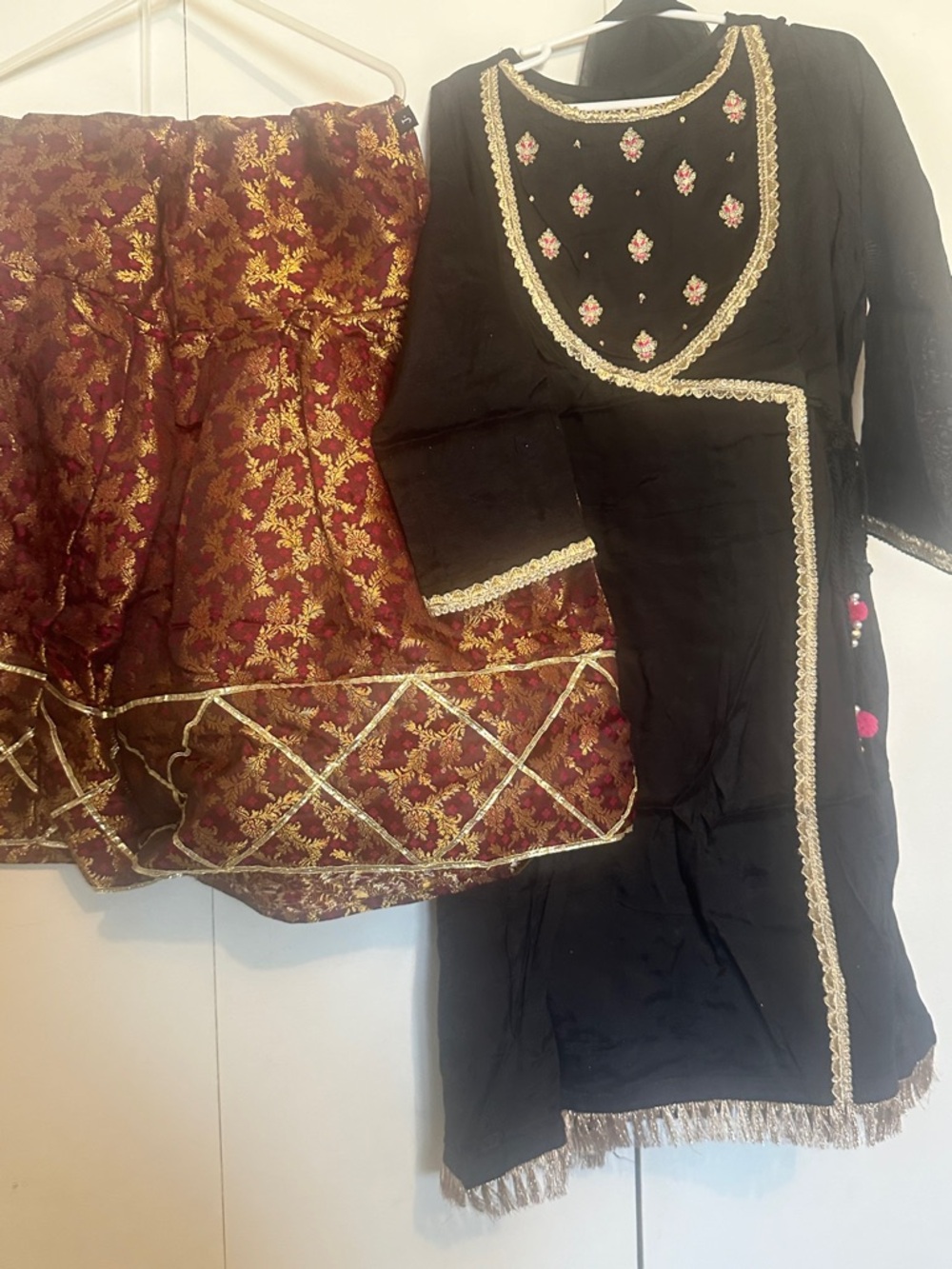 Junaid Jamshaid Black Embroidered Kurta with jamawar garara pants and dubatta
